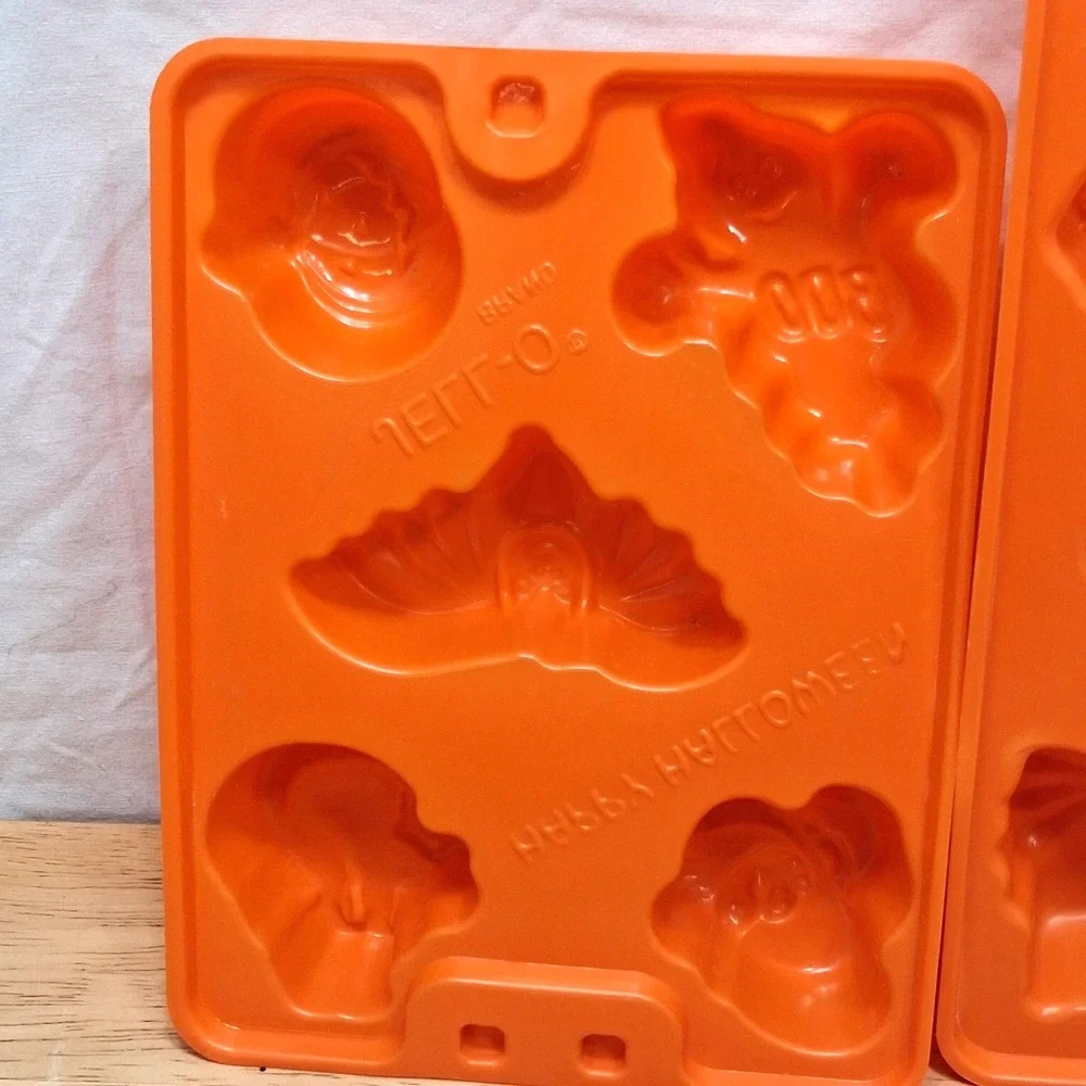 3 Vintage Jello Jigglers Mold Halloween Shapes Jell-o Shots Bats Ghosts Pumpkins